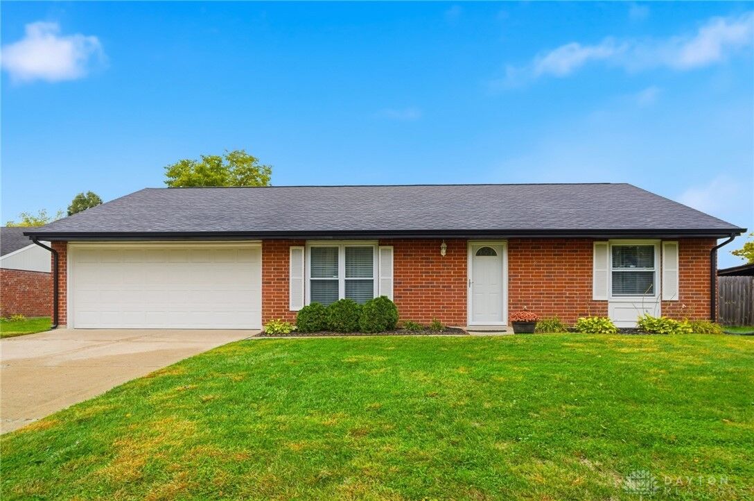 Property Photo:  92 Kathie Court  OH 45327