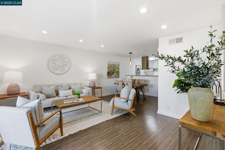 Property Photo: 1858 Pomar Way CA 94598