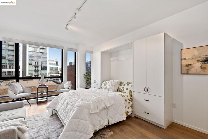 Property Photo:  1433 Bush Street 502  CA 94109