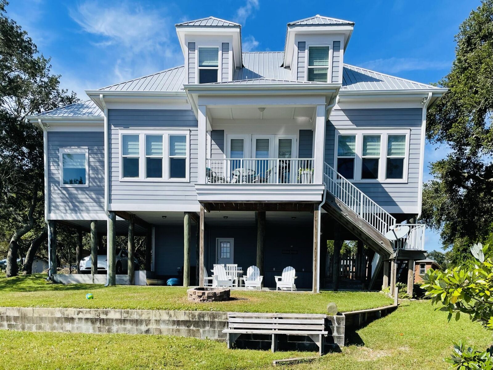 Property Photo: 2975 Holley Point Road FL 32566