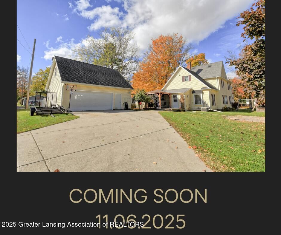 Property Photo:  605 Riverside Drive  MI 48875