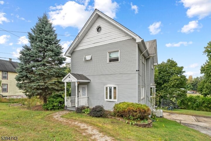 Property Photo:  212 Rt23  NJ 07419 