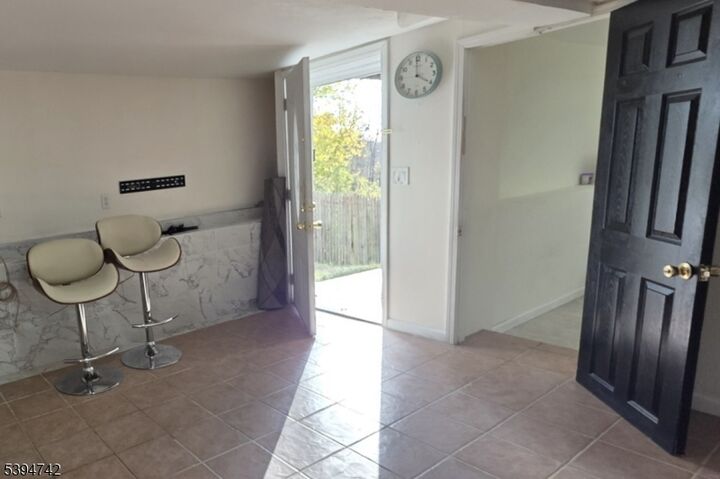 Property Photo: 212 Rt23 NJ 07419