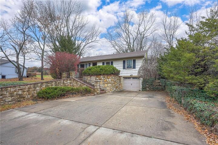 Property Photo:  3550 W 151st Street  KS 66224 