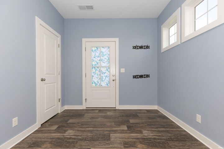 Property Photo:  5700 Baywater Drive  IN 47630