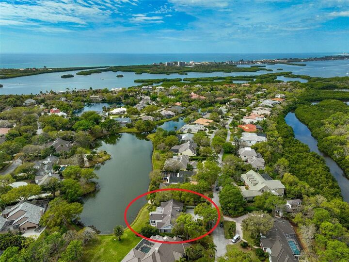 Property Photo:  325 Osprey Point Drive  FL 34229 