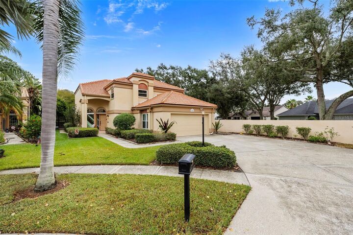 Property Photo:  9338 Fairway Lakes Court  FL 33647