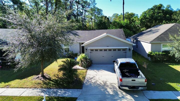 Property Photo: 1841 Wallace Manor Lane FL 33880