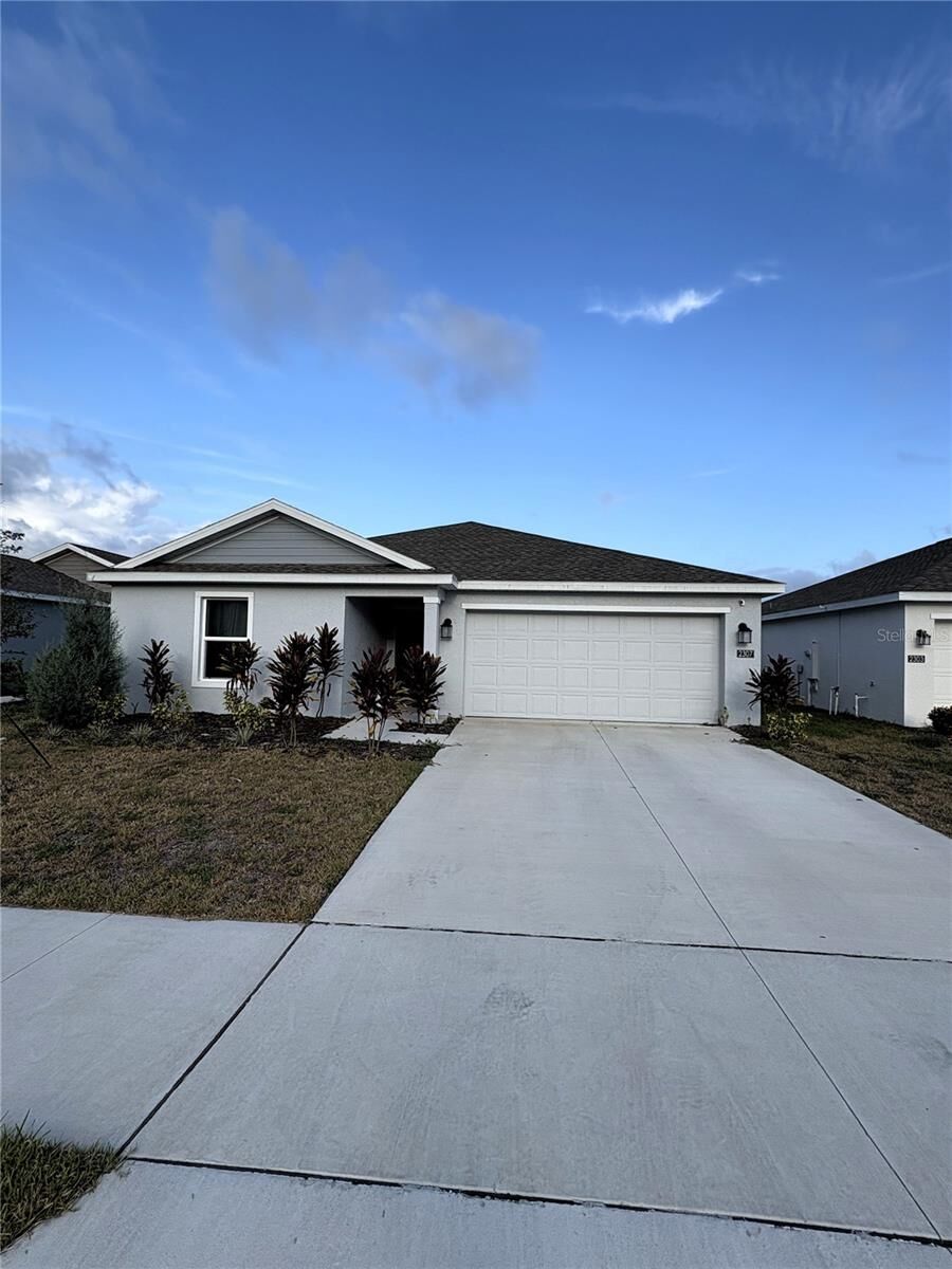 Property Photo: 2307 Scarlet Avenue FL 33884