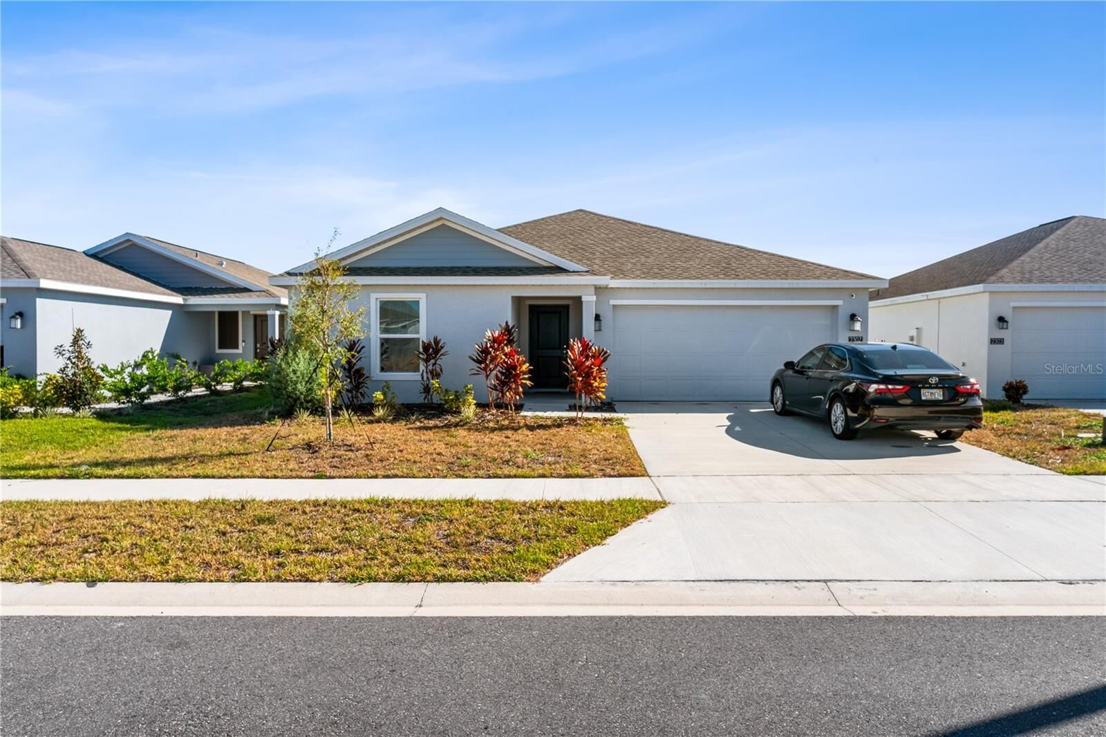 Property Photo: 2307 Scarlet Avenue FL 33884