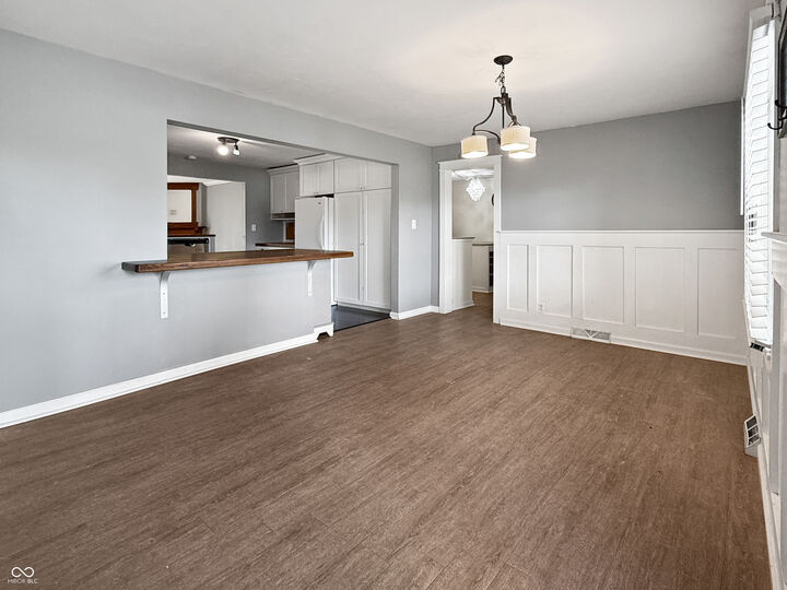 Property Photo:  5325 W Smith Valley Road  IN 46142 