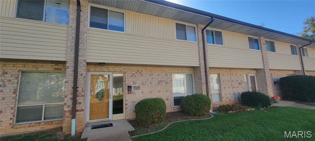 Property Photo:  10070 Sakura Drive  MO 63128 