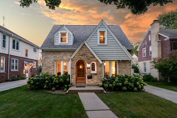 2938 N 70th St  Milwaukee WI 53210 photo