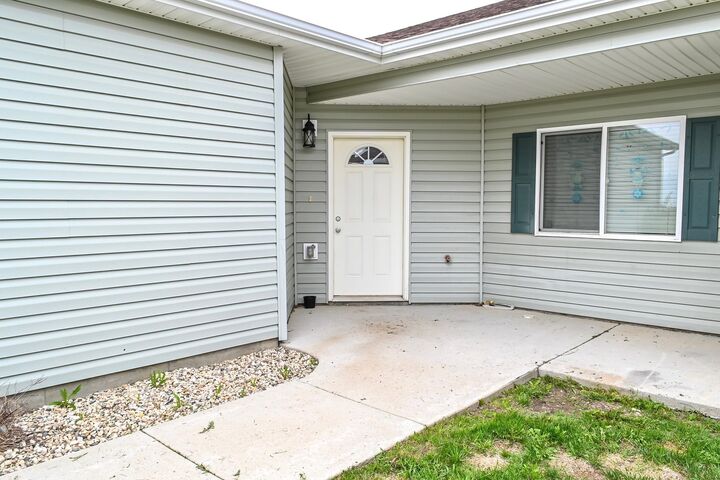 Property Photo: 109 Hilltop Way John Rian Addition ND 58784