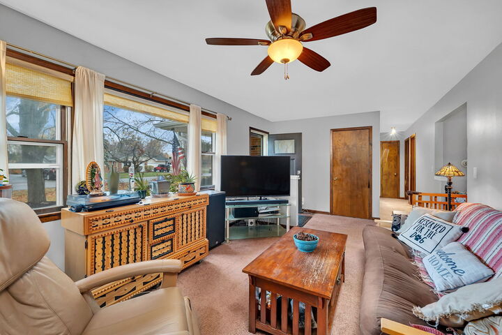 Property Photo: 223 Pleasure Drive IL 60560