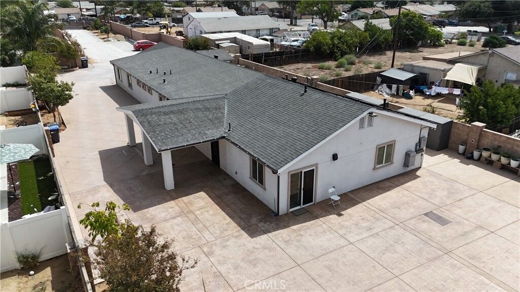 Property Photo:  13209 Edgemont Street A&Ampb  CA 92553 