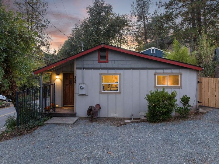 Property Photo: 887 Pacific Street CA 95667
