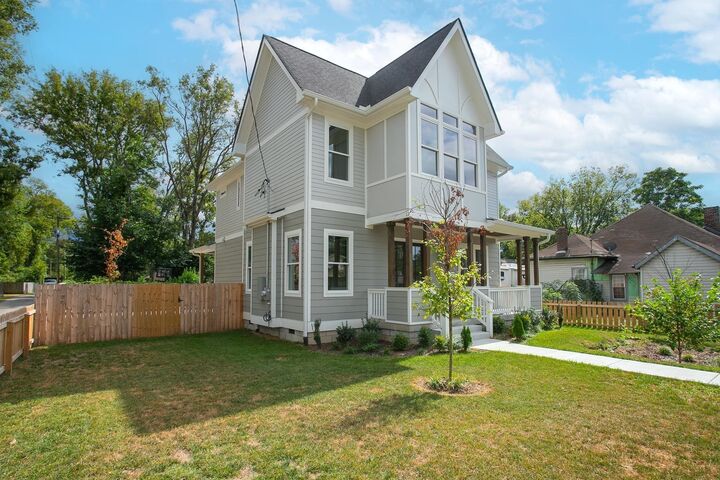 Property Photo: 1611 Century St TN 37208