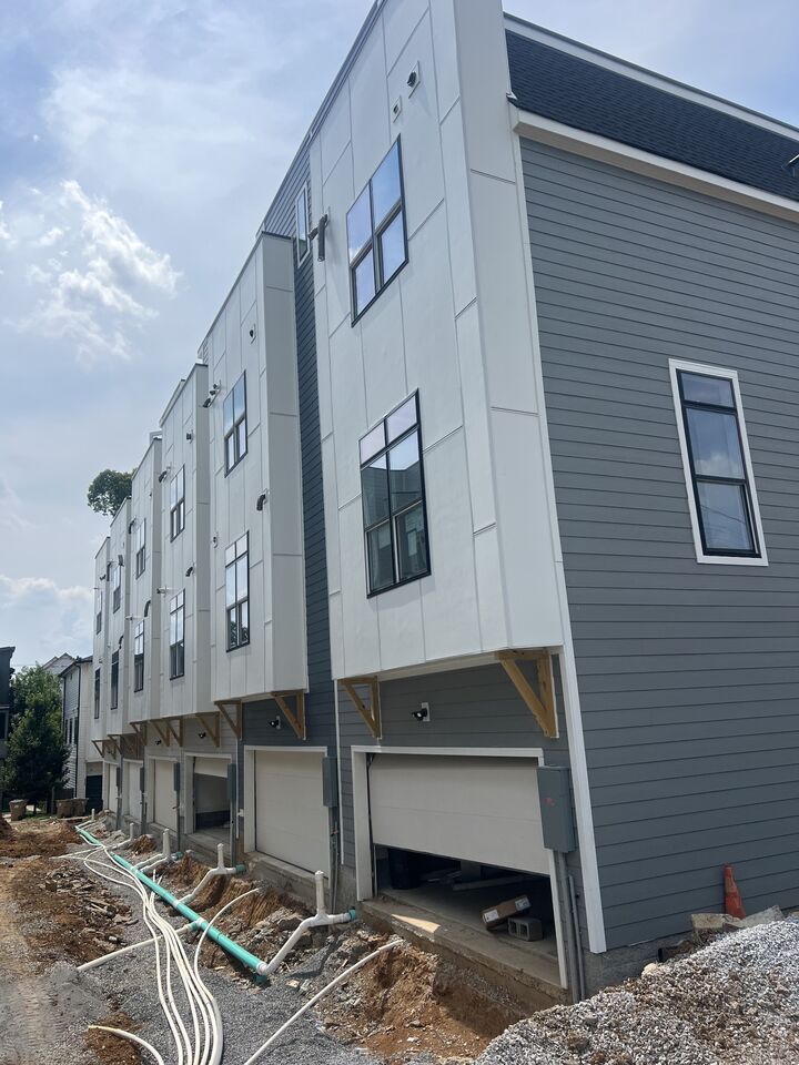 Property Photo:  110D Myrtle St D  TN 37206 