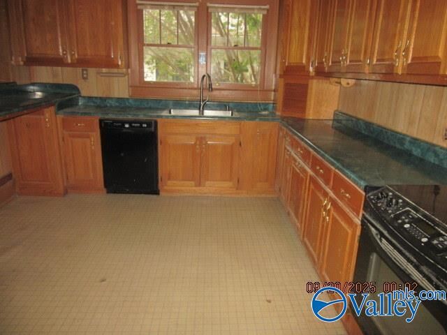 Property Photo:  2103 Lee High Drive  AL 35811