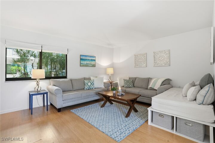 Property Photo:  788 Park Shore Drive H14  FL 34103 