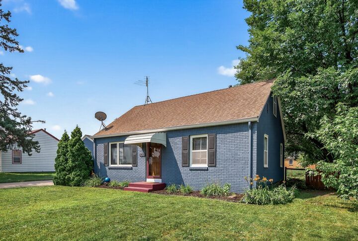 Property Photo:  130 17th Avenue S  MN 55343