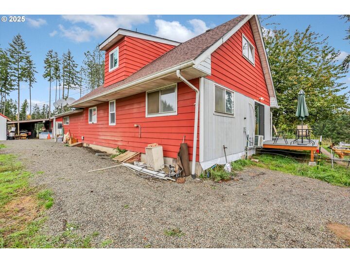 Property Photo:  68763 Wasser Rd  OR 97048 