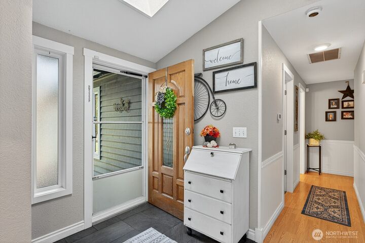 Property Photo:  8505  47th Drive NE  WA 98270 