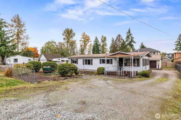 Property Photo: 35119 28th Avenue S WA 98003