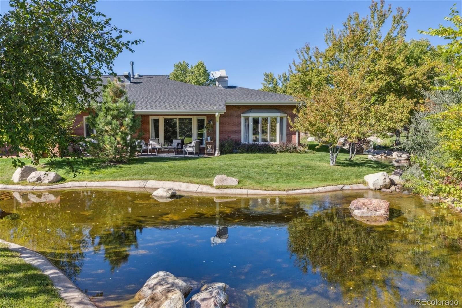 Property Photo:  2552 E Alameda Avenue 85  CO 80209 