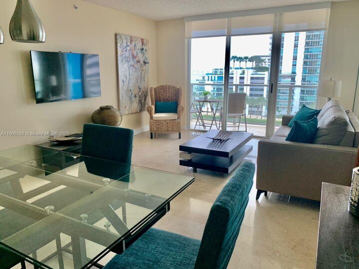 Property Photo: 1155 Brickell Bay Dr 705 FL 33131