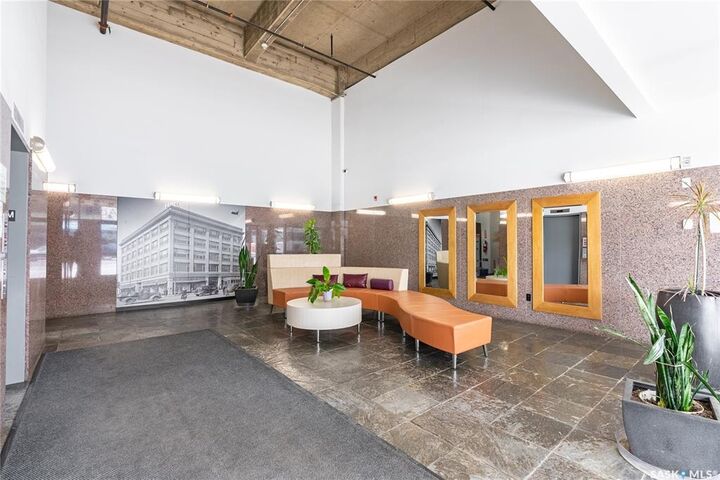 Property Photo:  120 23rd Street E 328  SK S7K 0K8 