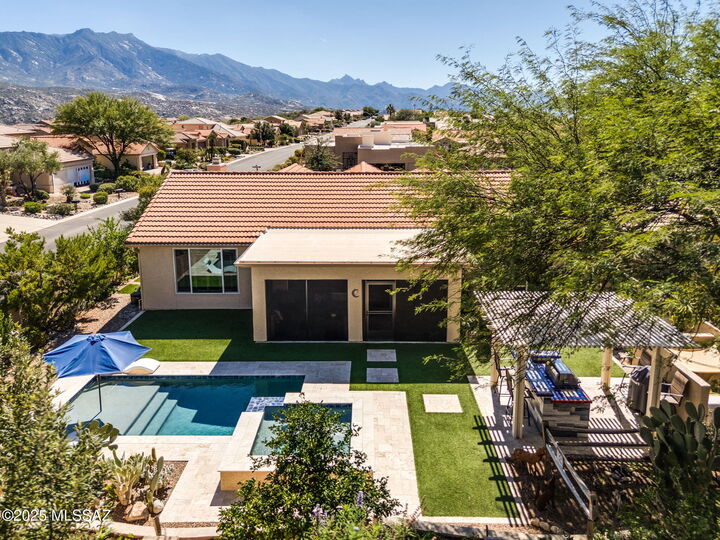 Property Photo: 65870 E Mesa Ridge Court AZ 85739