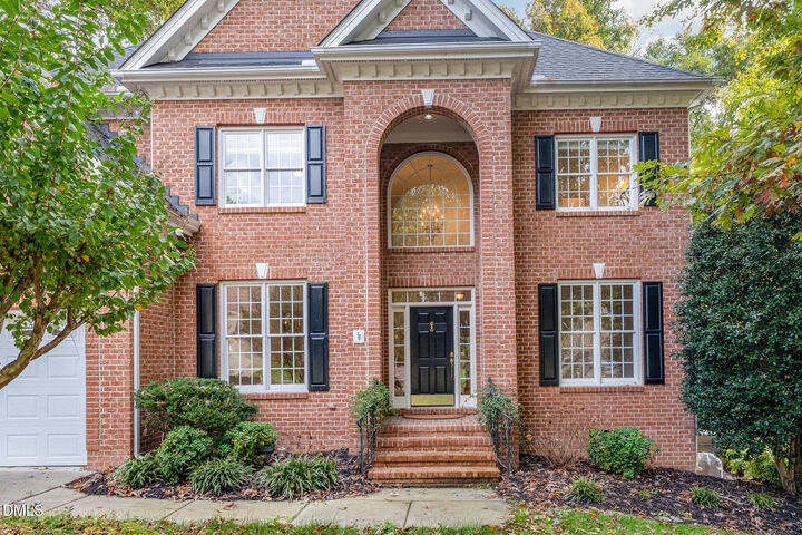 Property Photo:  203 Chilcott Lane  NC 27502 