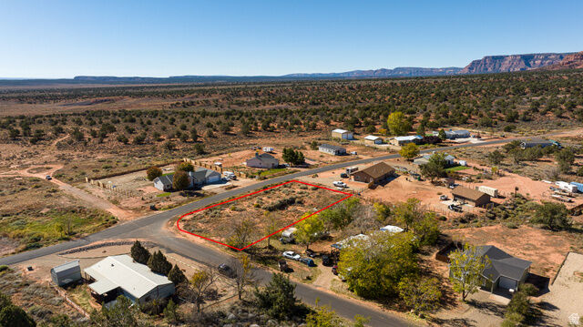 Property Photo:  1828 S Lee Dr  UT 84741 