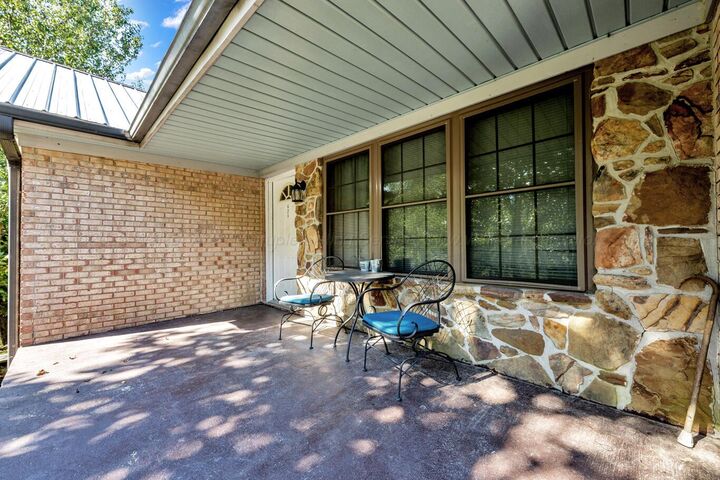 Property Photo: 421 Tubbs Hill Rd AL 35579