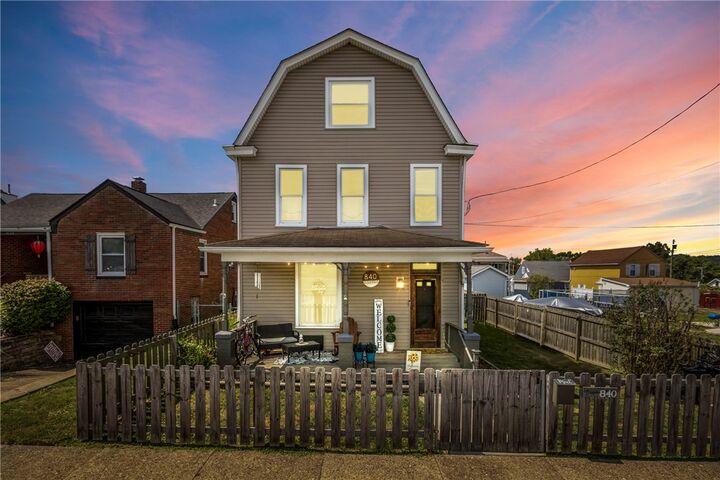 Property Photo:  840 7th St  PA 15147 