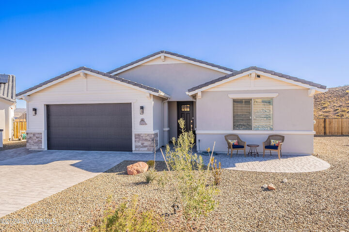 Property Photo:  520 Conner Circle  AZ 86324