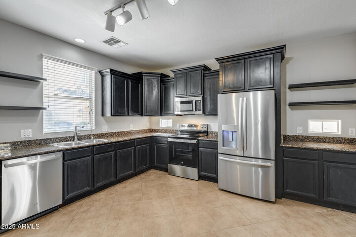 Property Photo:  4292 E Carla Vista Drive  AZ 85295 