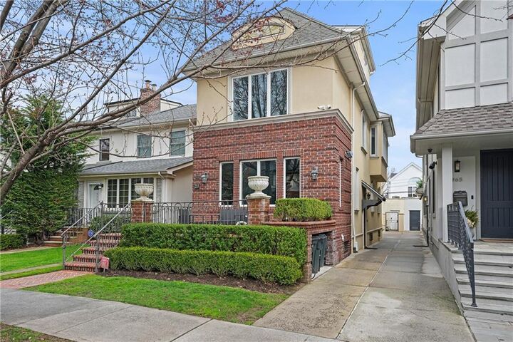 961 East 7th Street  Brooklyn NY 11230 photo