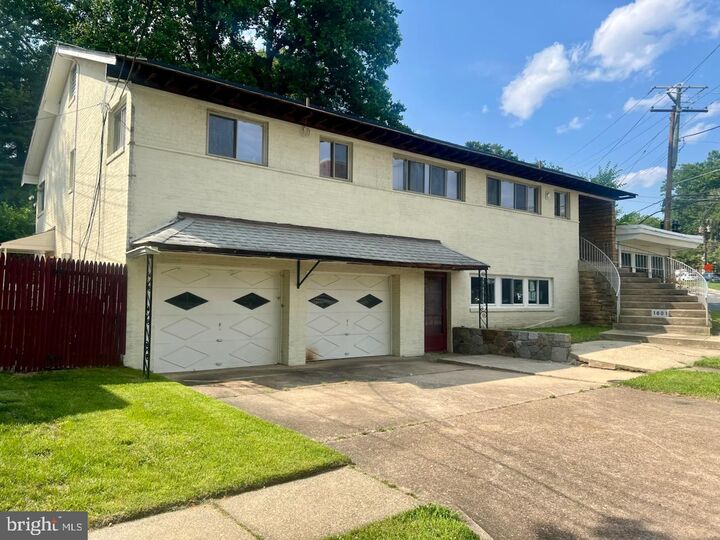 1601 North Portal Drive NW  Washington DC 20012 photo