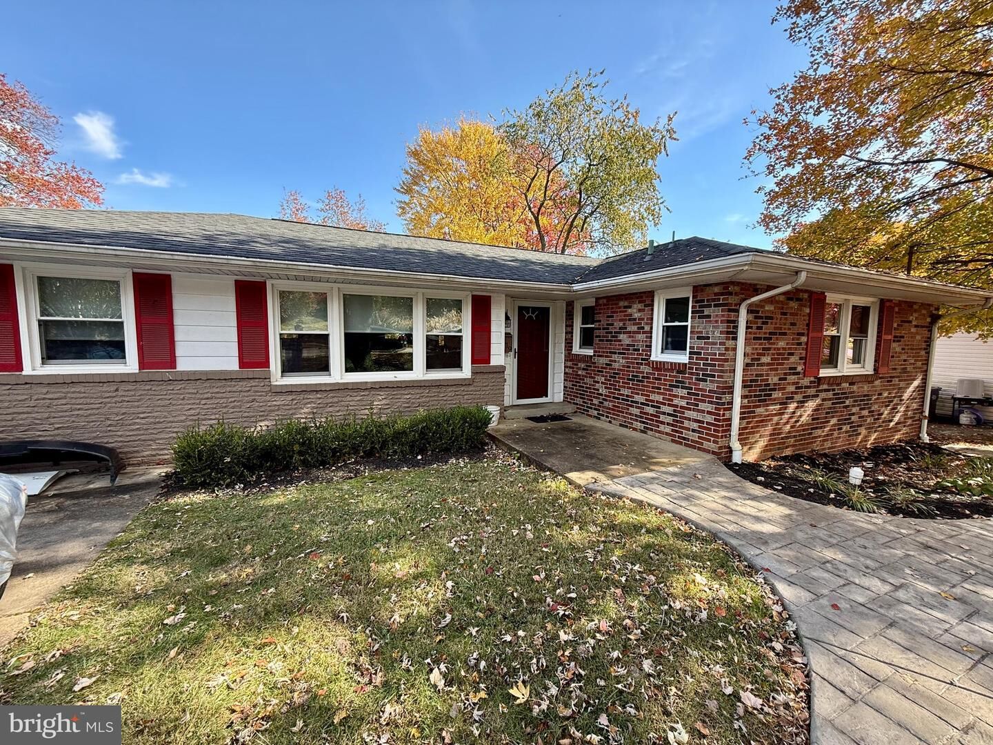 Property Photo:  6619 Beddoo Street  VA 22306 