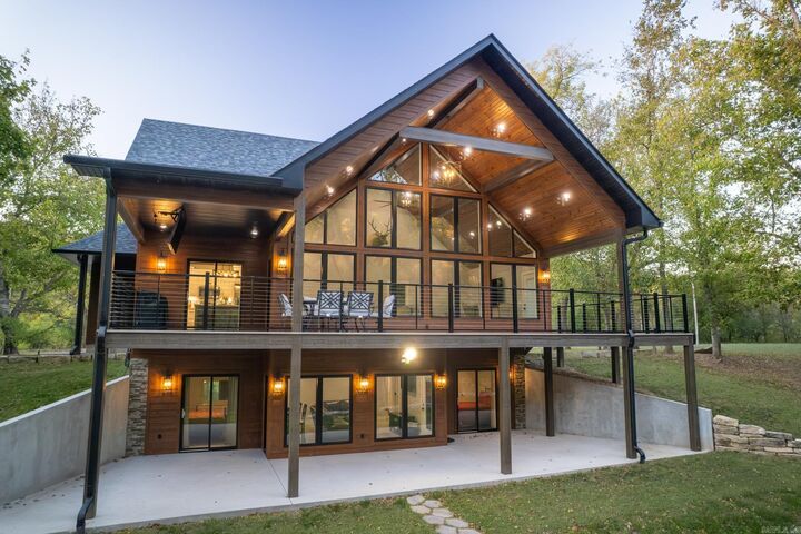 Property Photo:  352 Wheatstone Place  AR 72626 