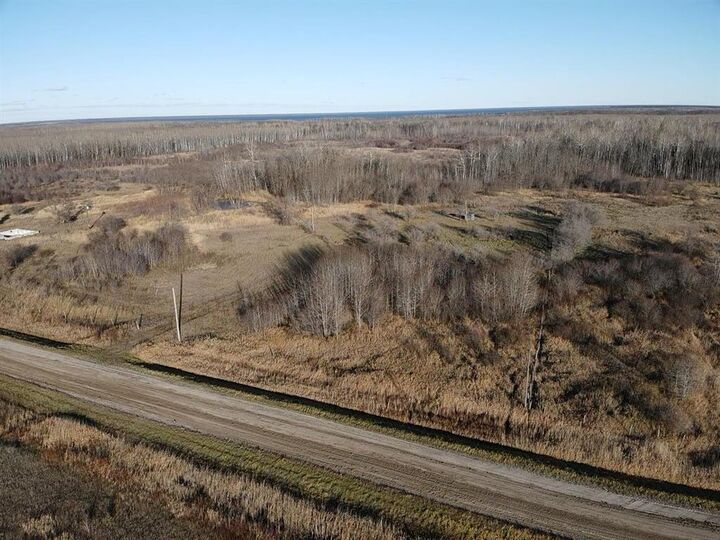 Property Photo:  1 Whitemouth Lake Road  MB R0A 2J0