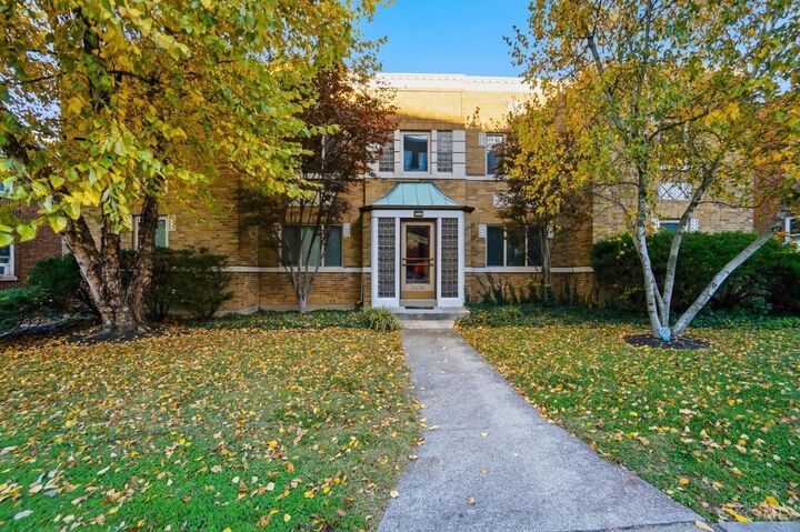 3420 Shaw Avenue  Cincinnati OH 45208 photo