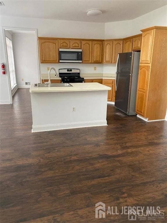 Property Photo:  33 Marion Court  NJ 08536 