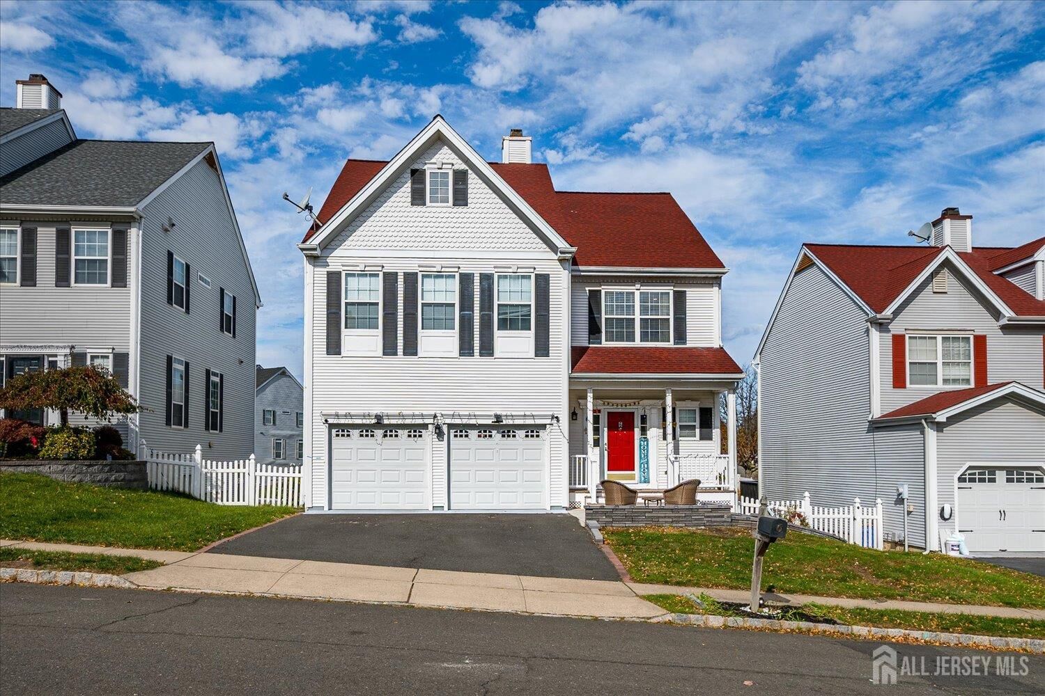 Property Photo: 6 Oxford Court NJ 08824