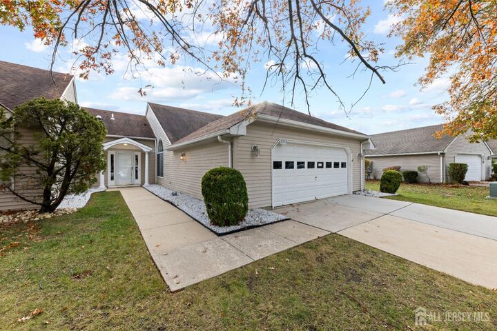 835-B Vail Road  Monroe NJ 08831 photo