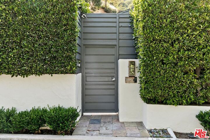 Property Photo: 1847 N Beverly Dr CA 90210