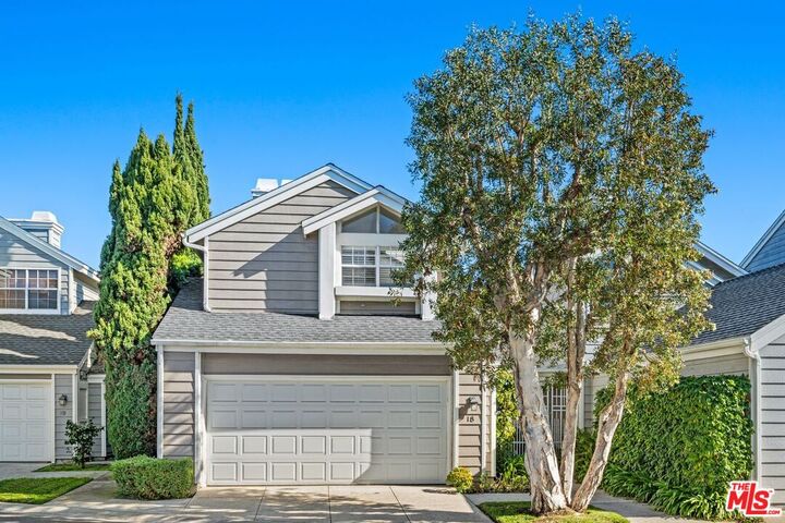 13082 Mindanao Way  Marina Del Rey CA 90292 photo